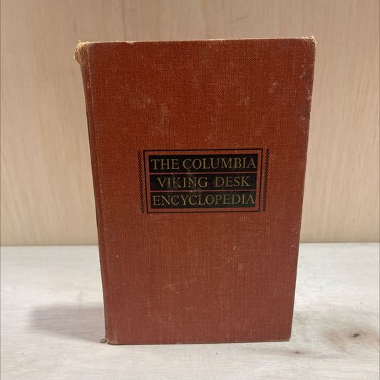 the columbia-viking desk encyclopedia book, by william bridgwater, 1953 Hardcover image 1