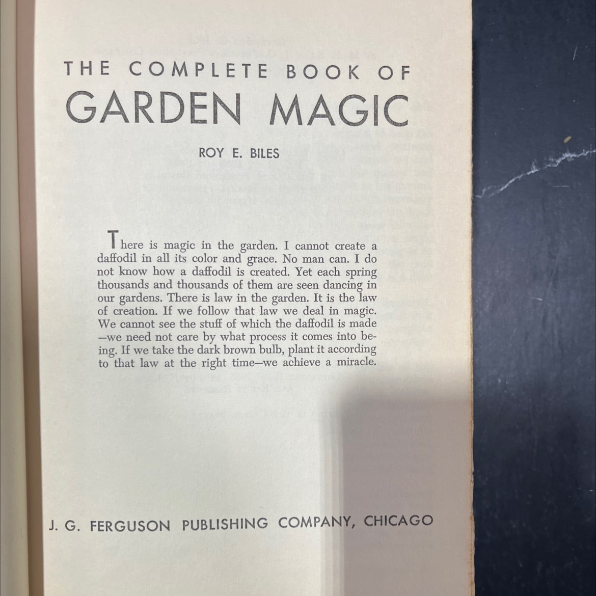 the complete book of garden magic book, by roy e. biles, 1961 Hardcover image 2