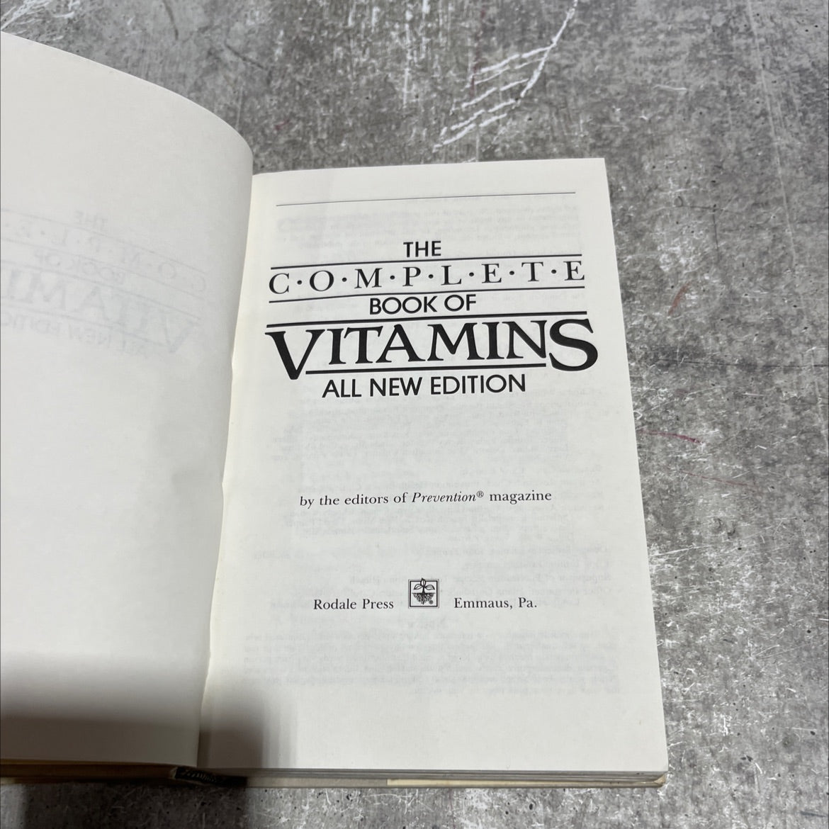 the complete book of vitamins all new edition book, by editors of prevention magazine, 1984 Hardcover image 2