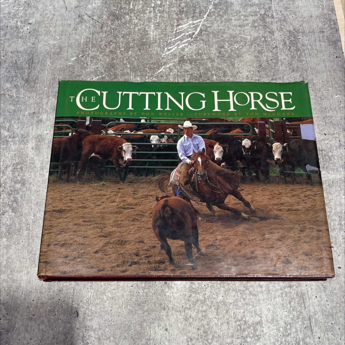 the cutting horse book, by don weller, patrick w. steenberge, robert h. williams, randy witte, 1990 Hardcover image 1