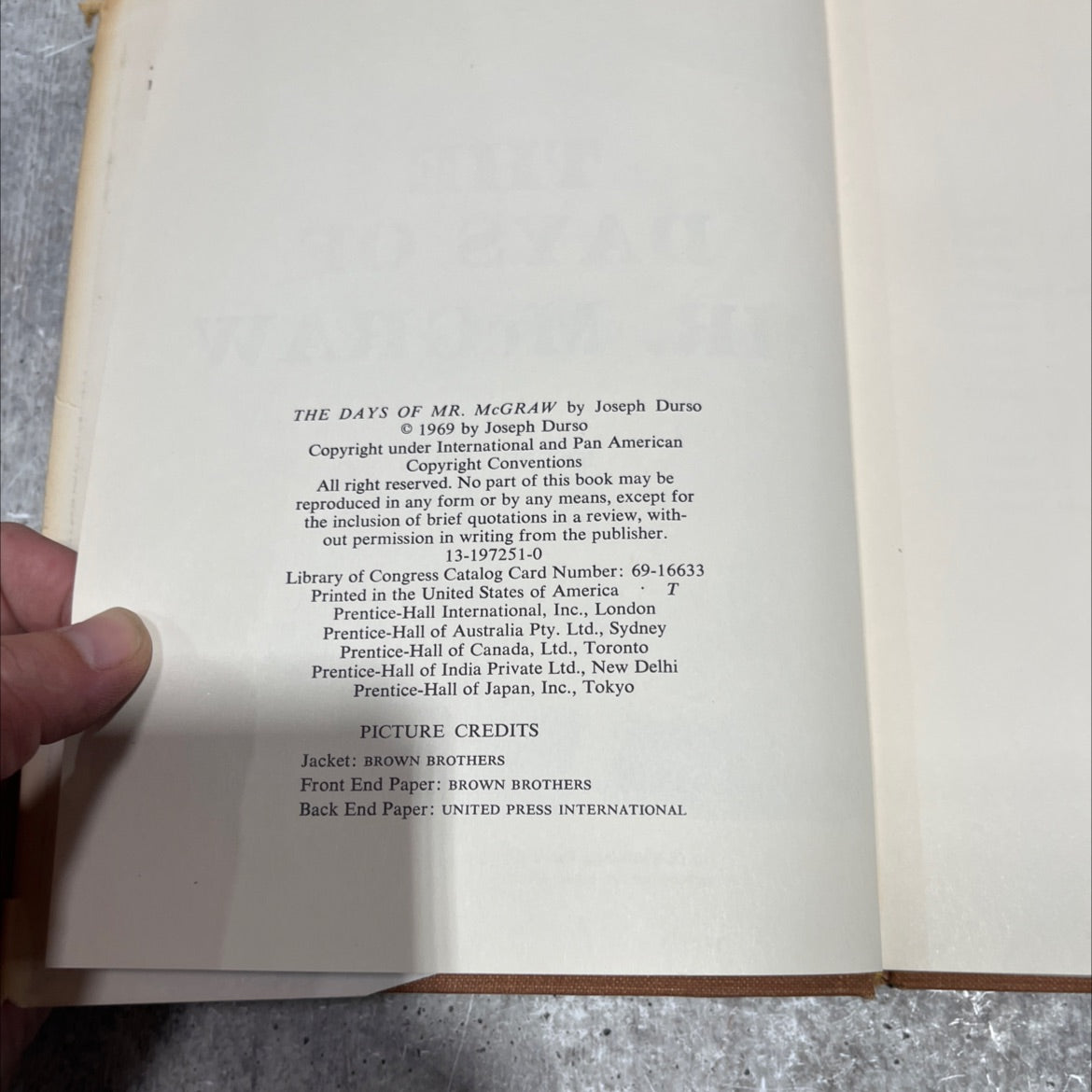 the days of mr. mcgraw book, by joseph durso, 1969 Hardcover image 3