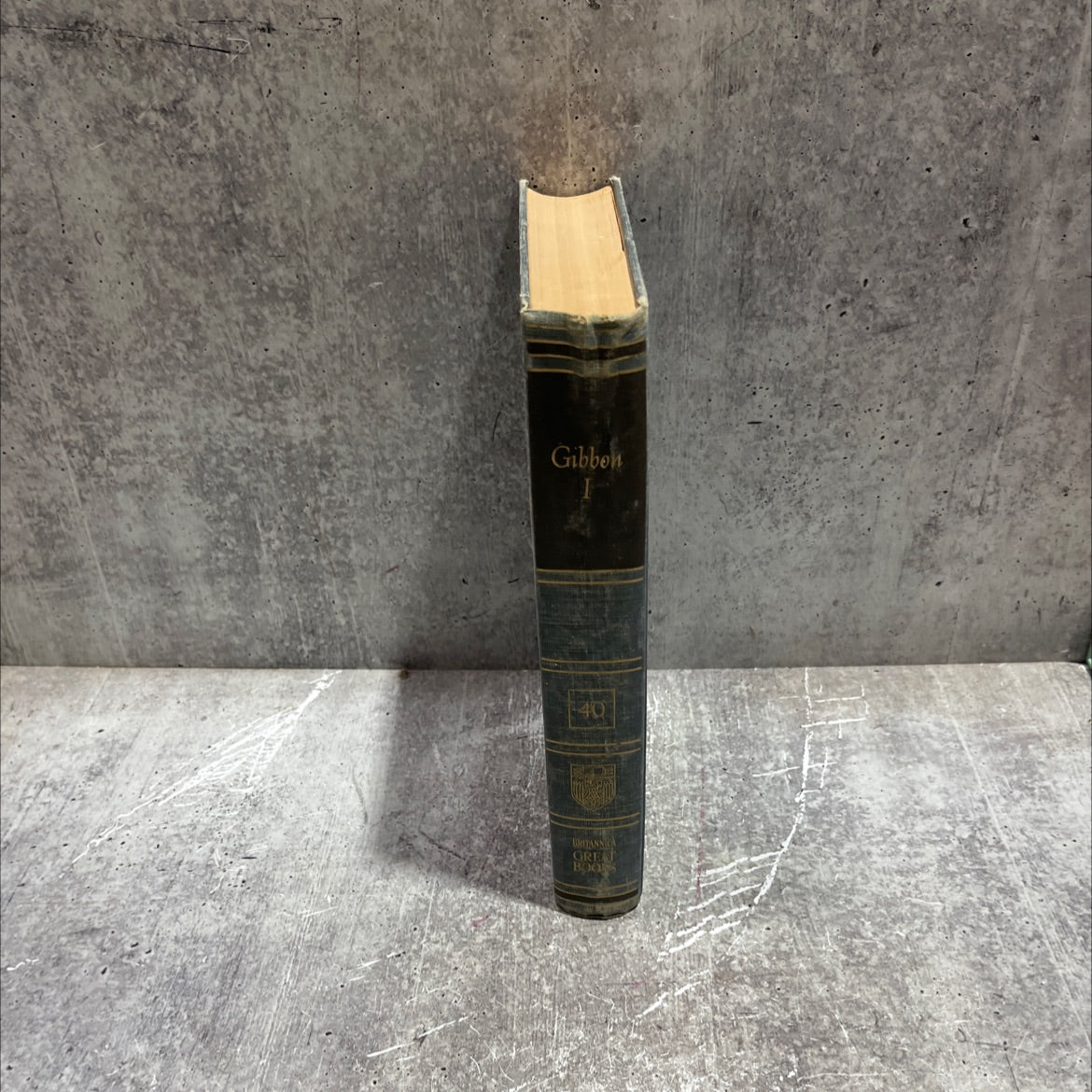 the decline and fall of the roman empire volume i book, by edward gibbon, 1952 Hardcover image 4