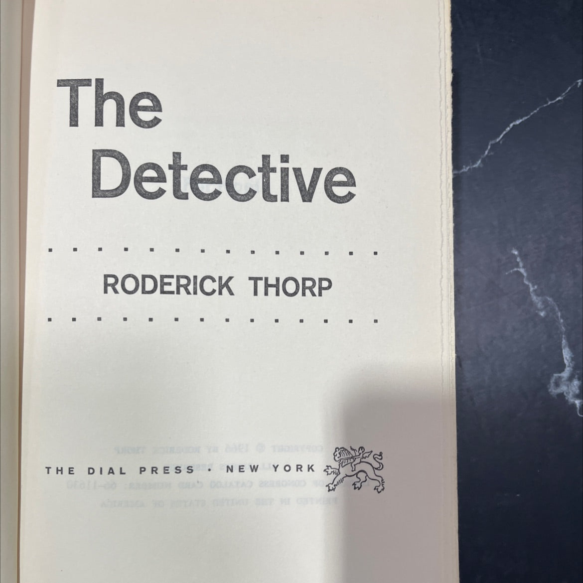 the detective book, by roderick thorp, 1966 Hardcover image 2