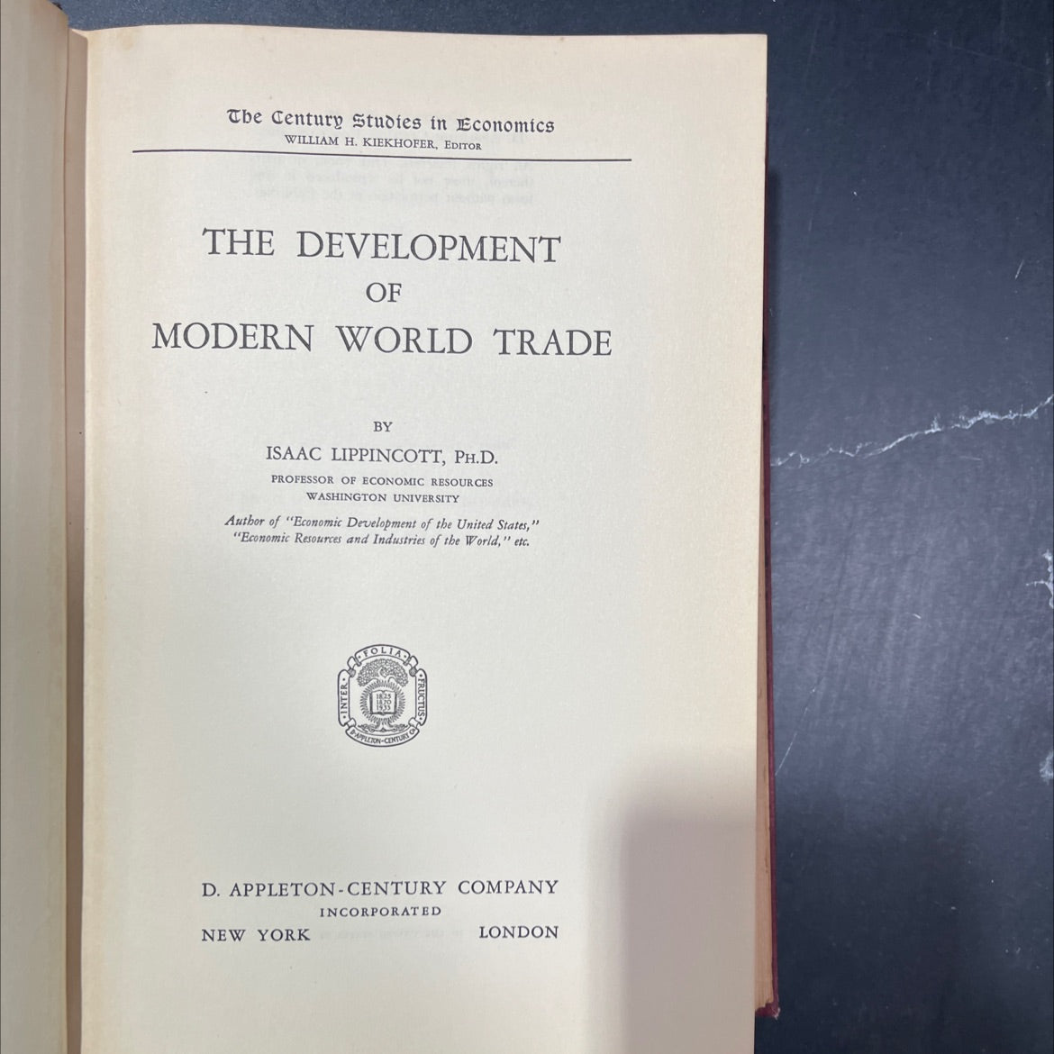 the development of modern world trade book, by isaac lippincott, 1936 Hardcover image 2