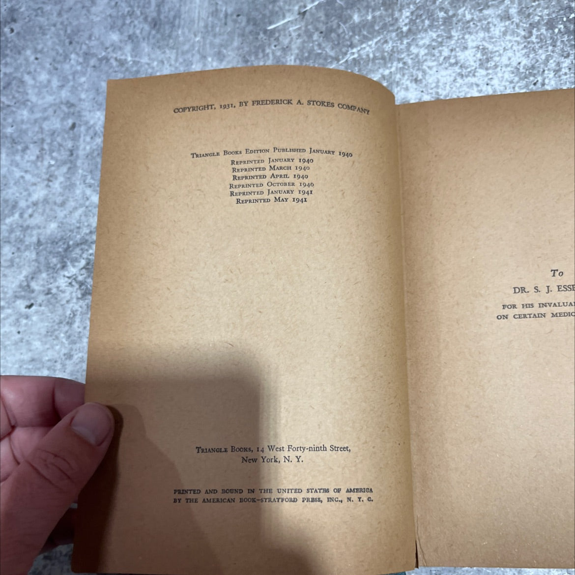 the dutch shoe mystery a problem in deduction book, by ellery queen, 1941 Hardcover image 3