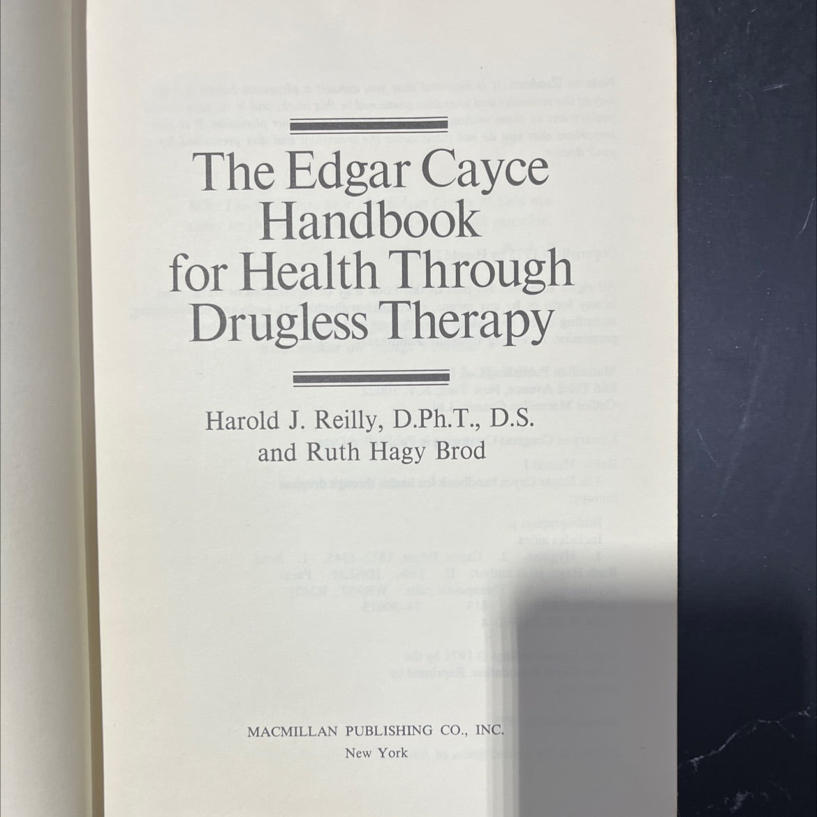 the edgar cayce handbook for health through drugless therapy book, by harold j. reilly, ruth hagy brod, 1975 Hardcover image 2