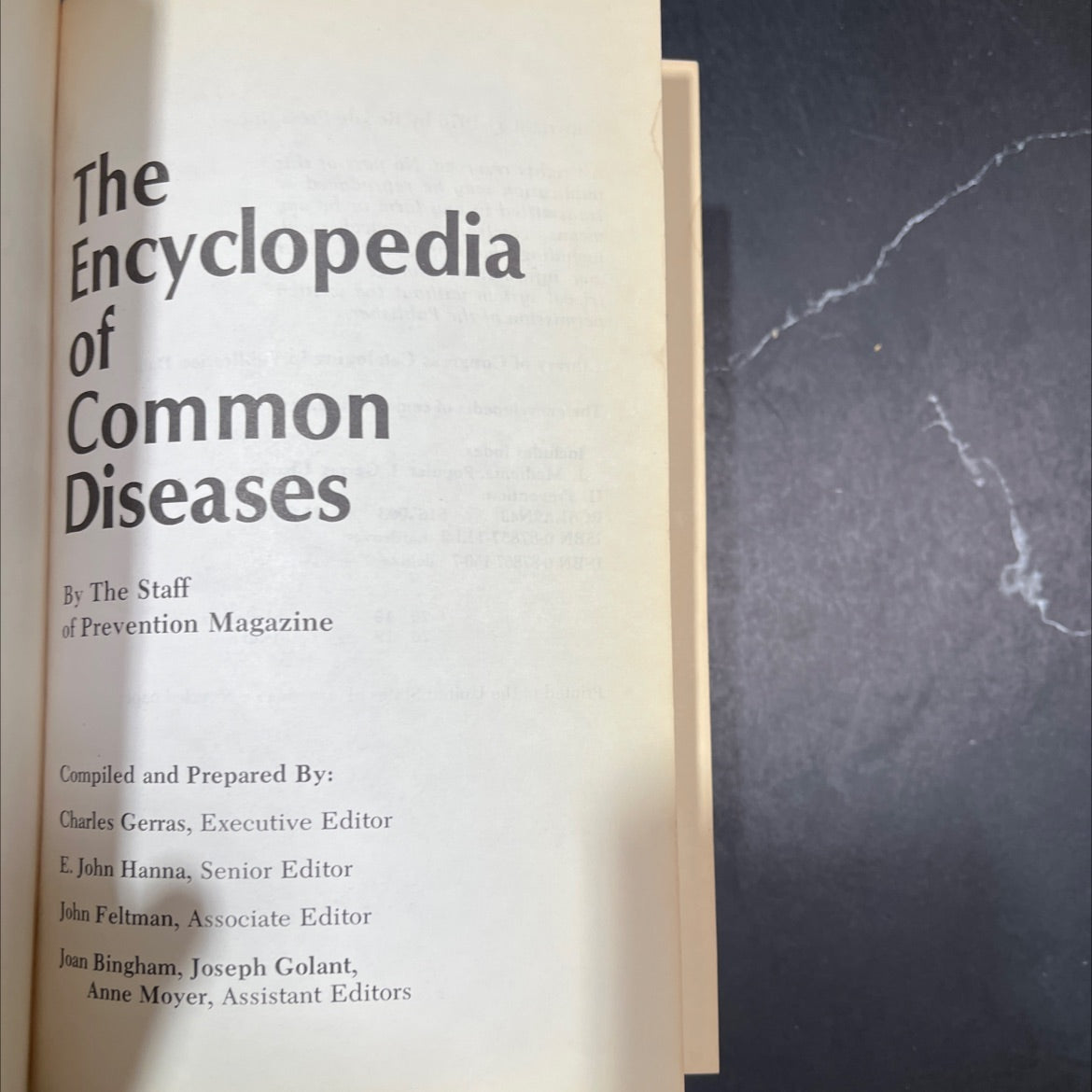 the encyclopedia of common diseases book, by charles gerras, 1976 Hardcover image 2
