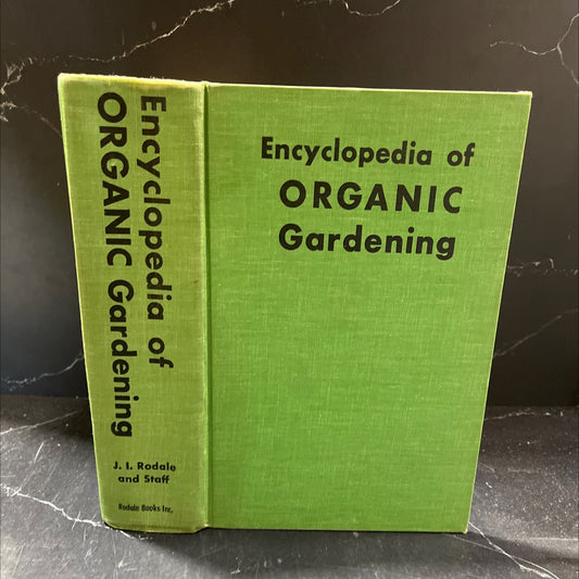 the encyclopedia of organic gardening book, by staff of organic gardening and farming magazine, 1971 Hardcover image 1