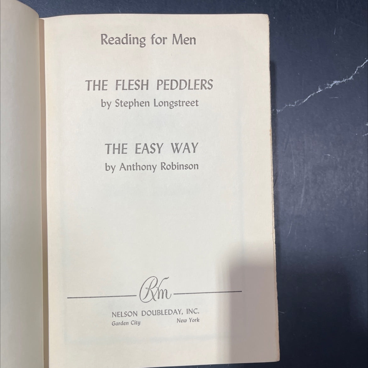 the flesh peddlers book, by stephen longstreet, 1962 Hardcover image 2