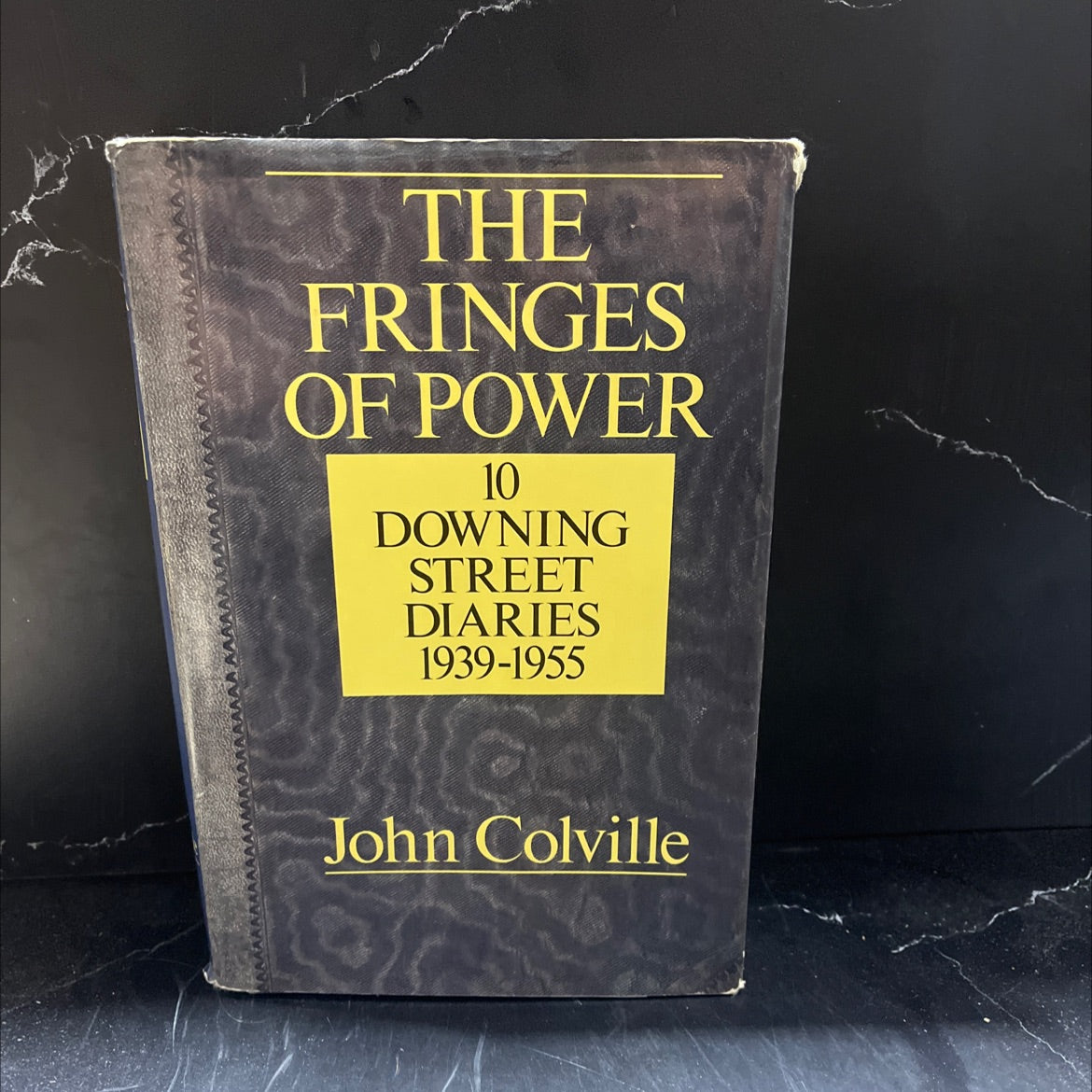 the fringes of power 10 downing street diaries 1939-1955 book, by John Colville, 1986 Hardcover image 1
