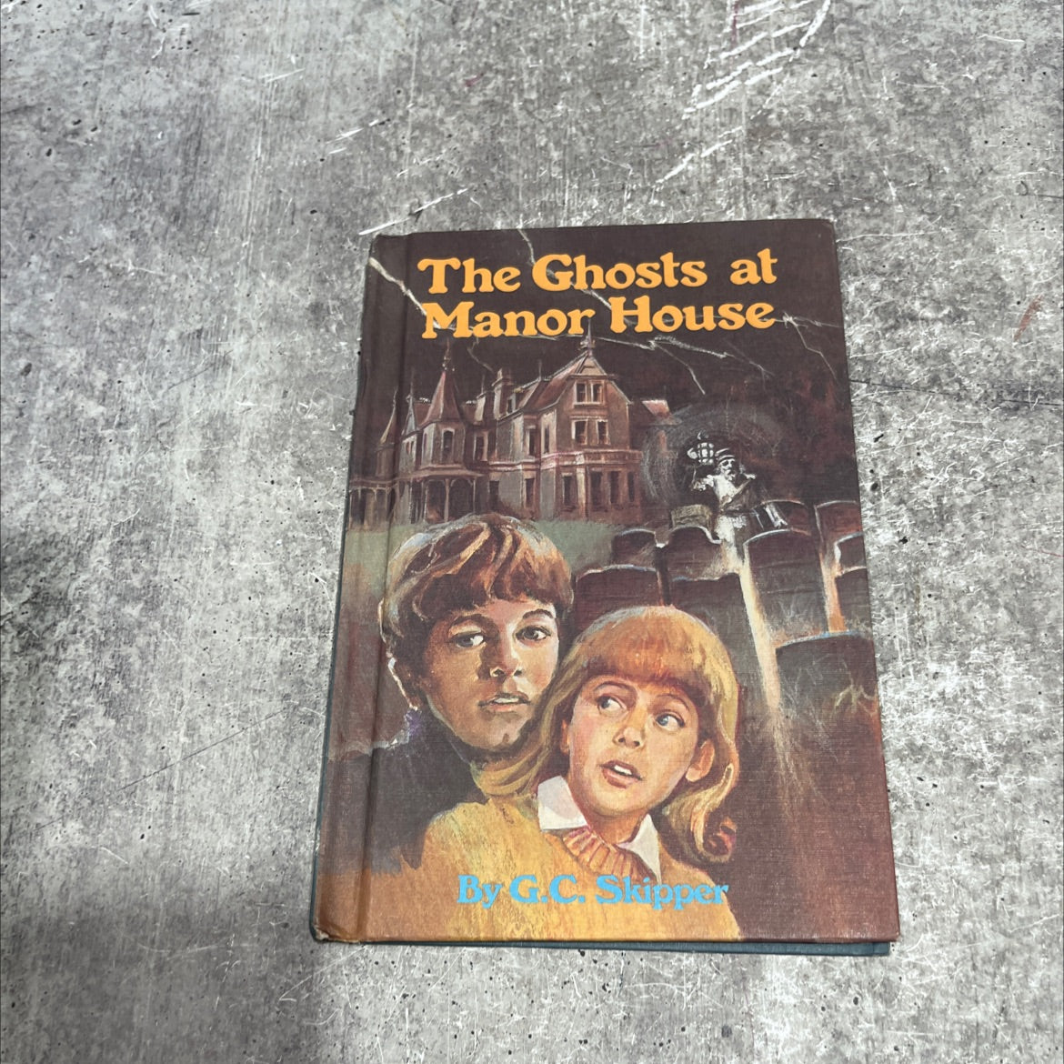 the ghosts at manor house book, by g. c. skipper, 1978 Hardcover image 1