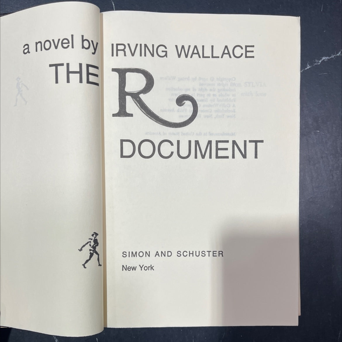 the giant siesta book, by irving wallace, 1976 Hardcover image 2