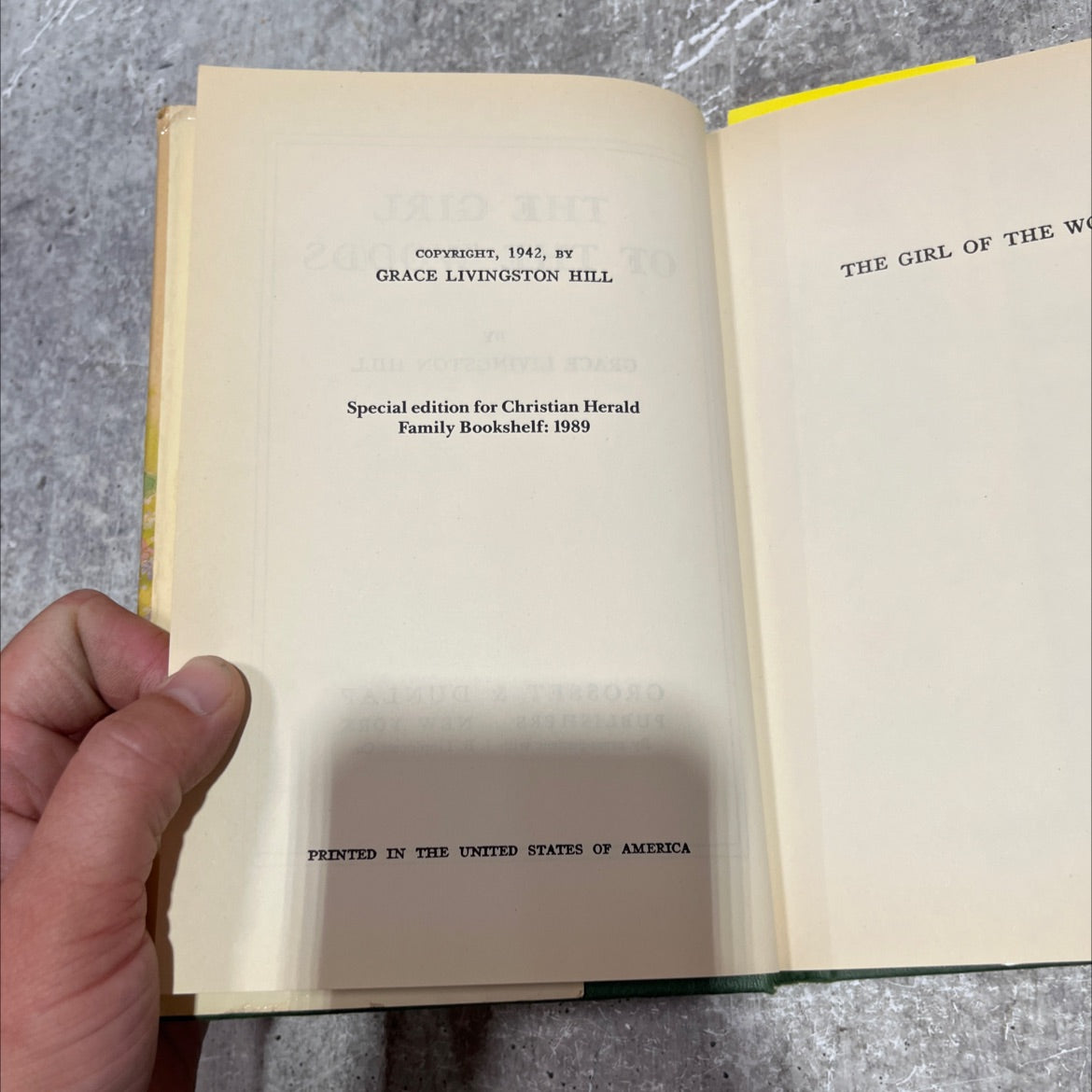 the girl of the woods book, by grace livingston hill, 1989 Hardcover image 3