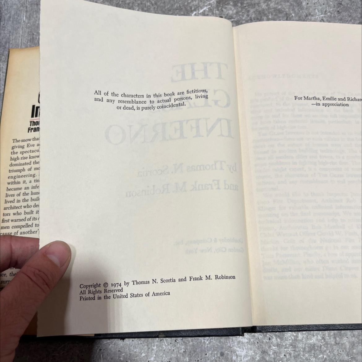 the glass inferno book, by Thomas N. Scortia and Frank M. Robinson, 1974 Hardcover image 3