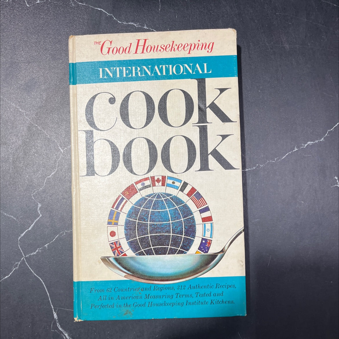 the good housekeeping international cookbook book, by dorothy b. marsh, 1964 Hardcover image 1