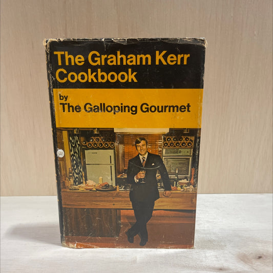 the graham kerr cookbook book, by graham kerr, 1969 Hardcover image 1