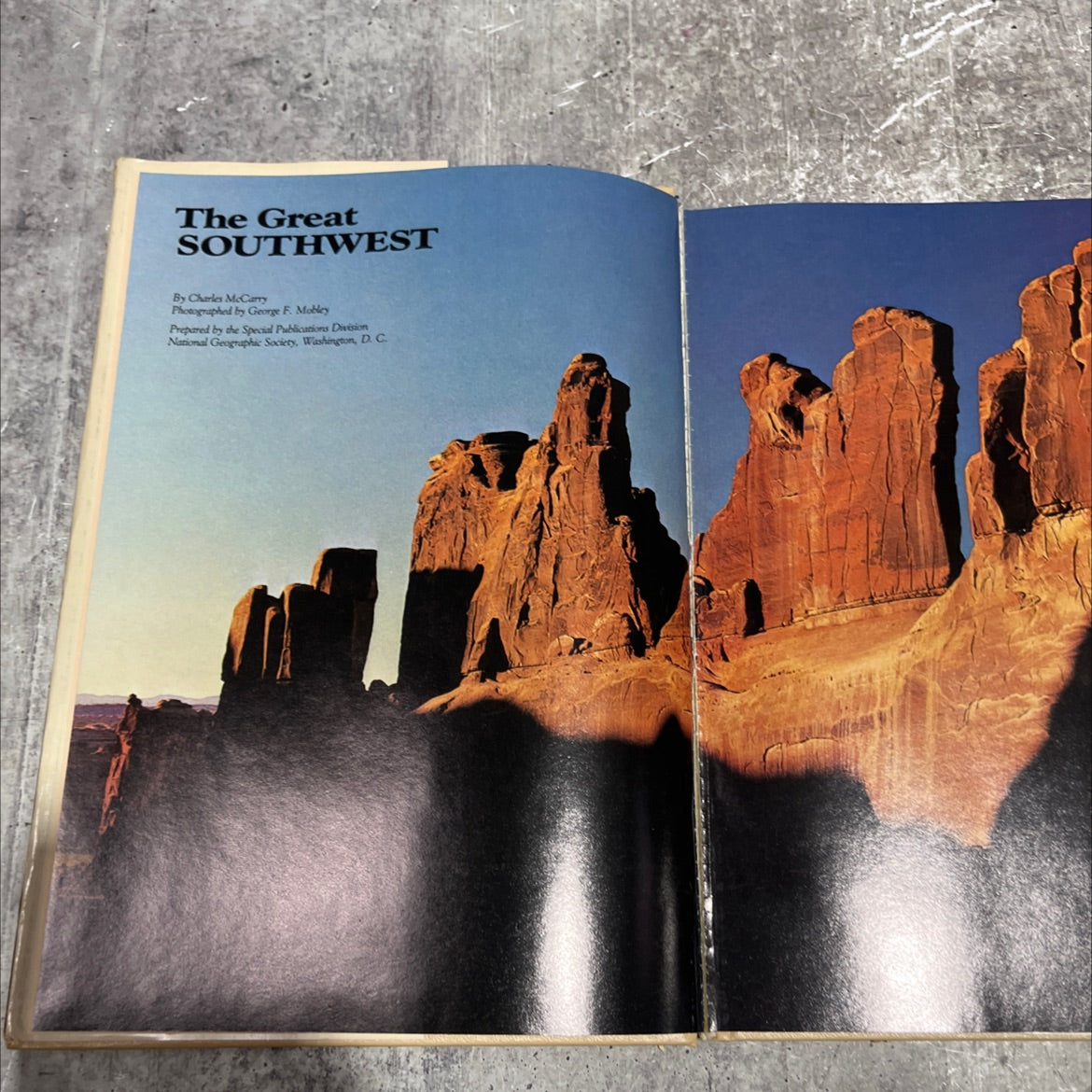 the great southwest book, by charles mccarry, 1980 Hardcover image 2