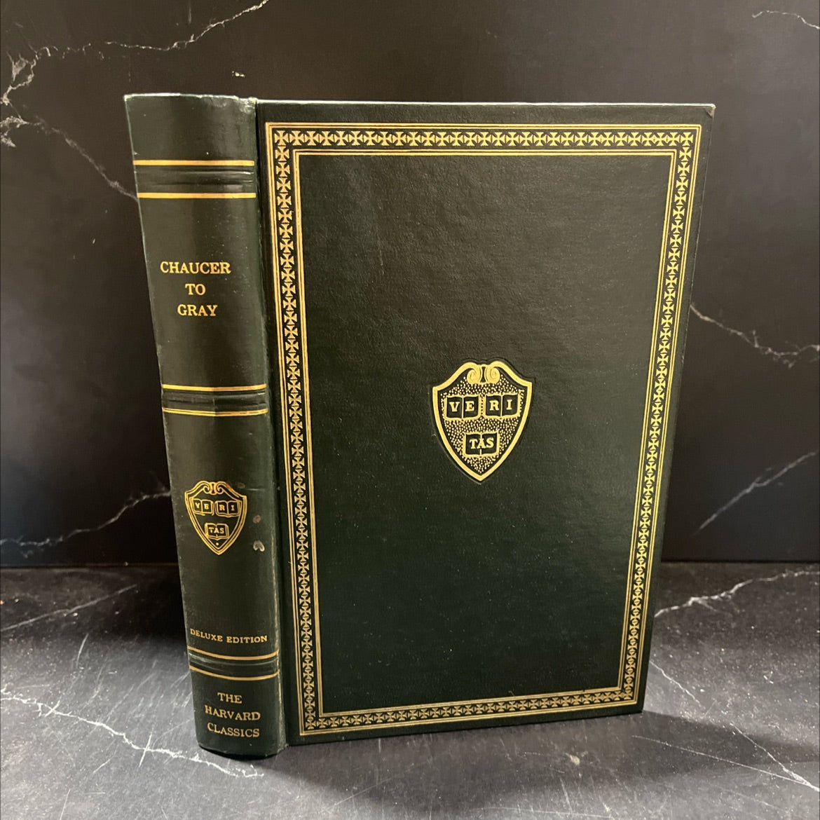 the harvard classics english poetry in three volumes volume i from chaucer to gray book, by charles w. eliot, 1937 image 1
