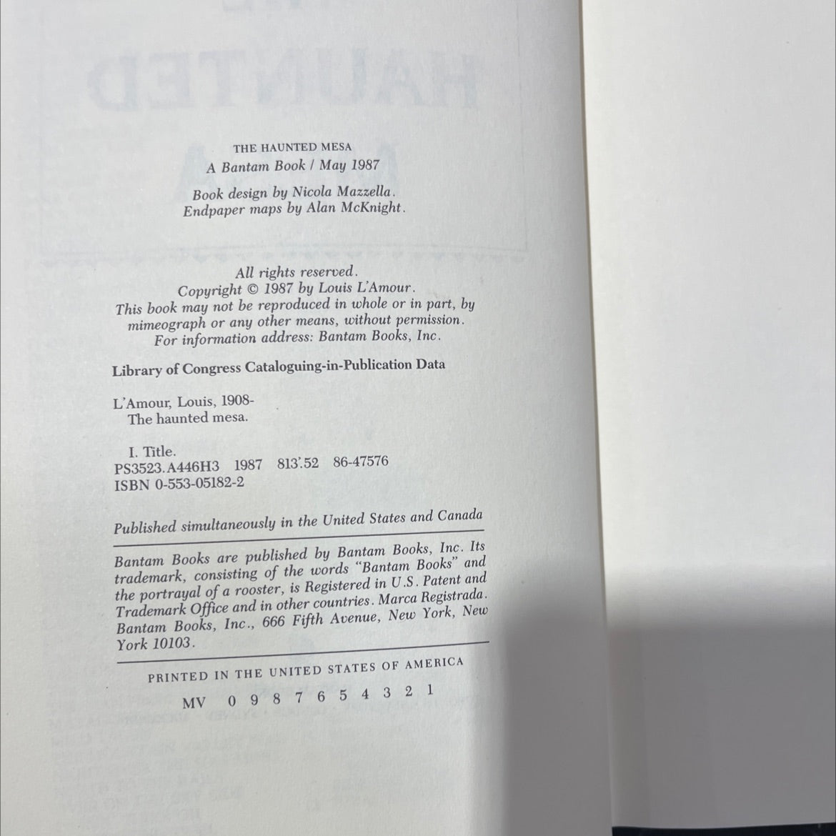 the haunted mesa book, by louis l'amour, 1987 Hardcover image 3