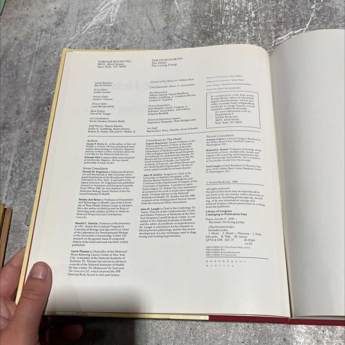 the heart: the living pump book, by goode p. davis, jr., 1984 Hardcover image 3