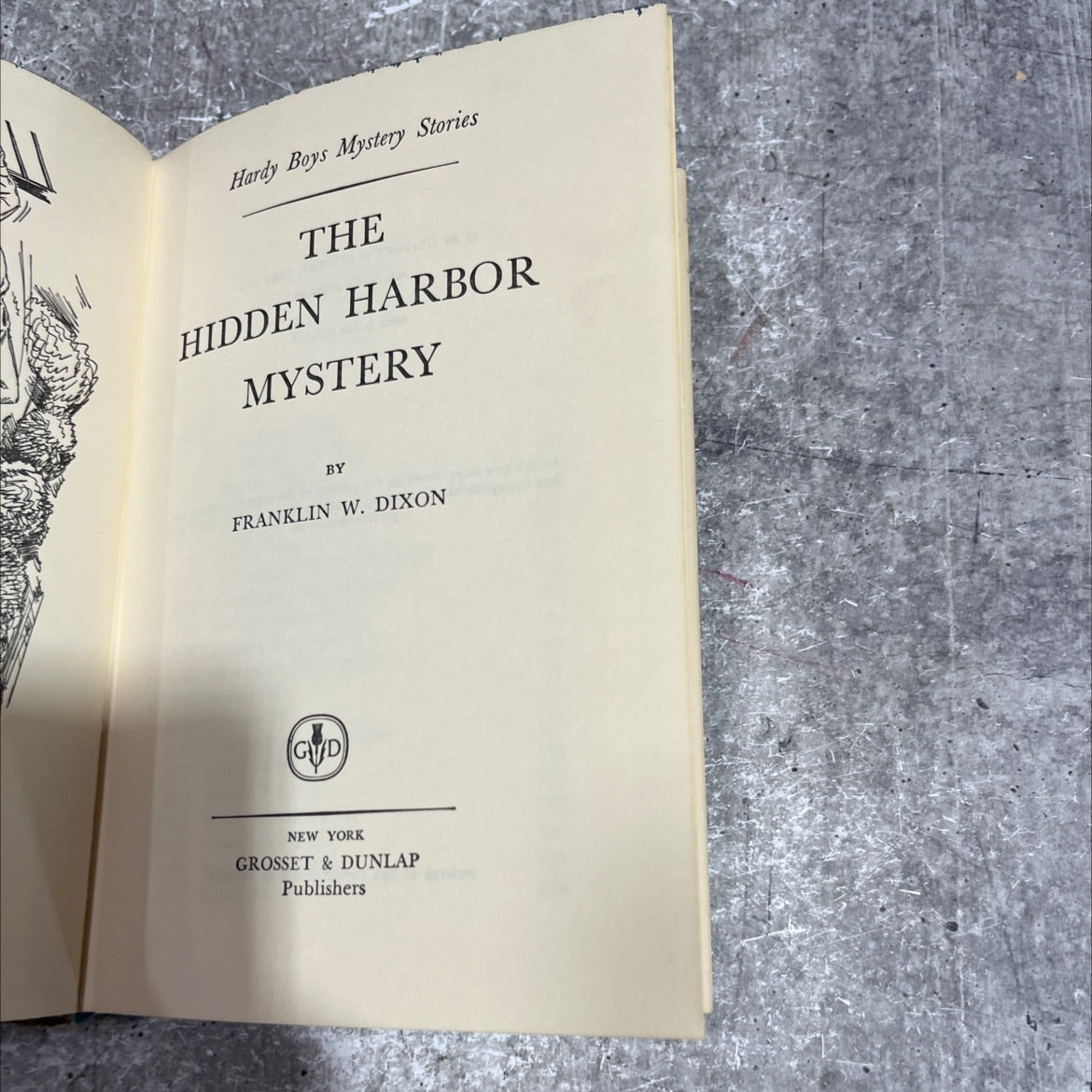 the hidden harbor mystery book, by franklin w. dixon, 1961 Hardcover image 2
