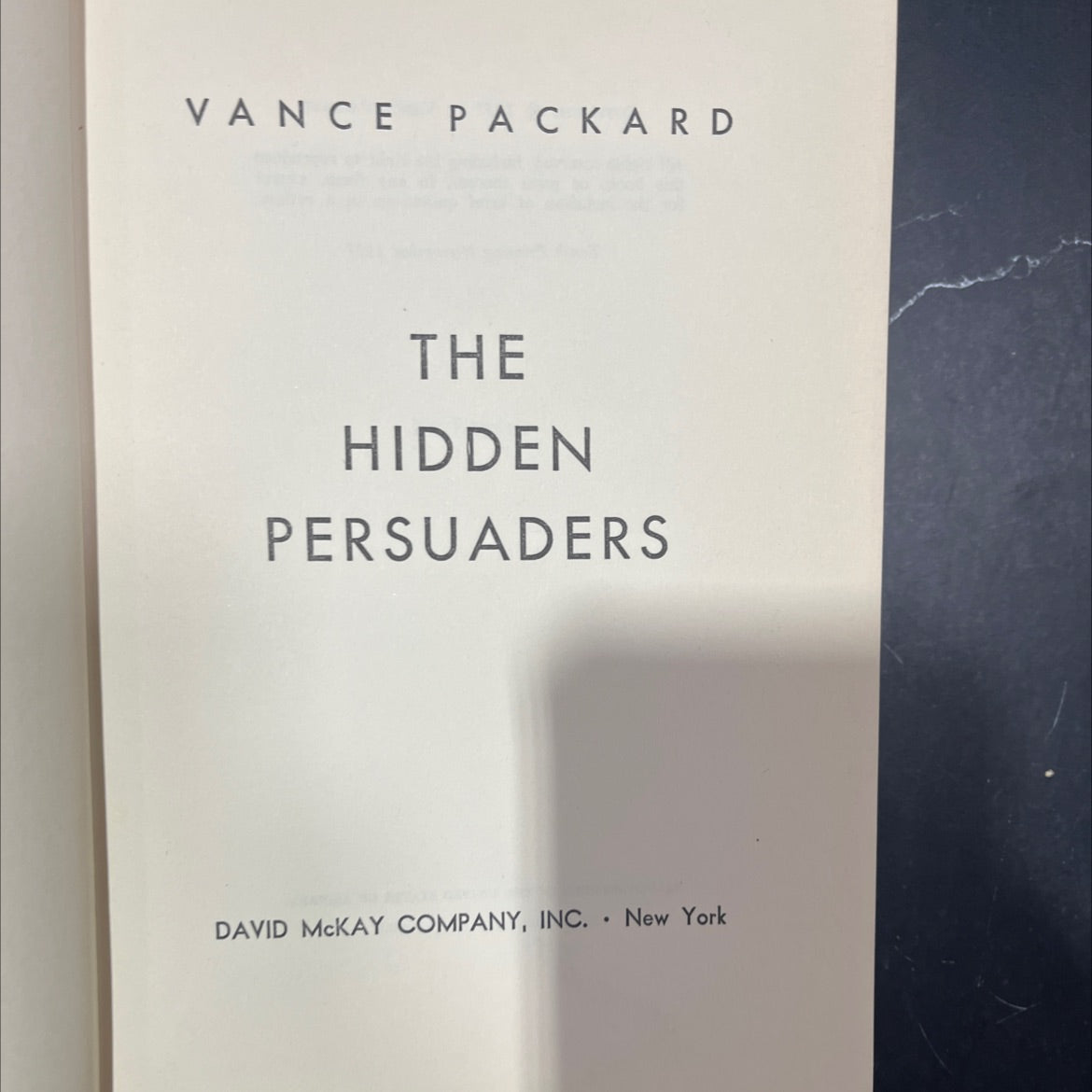 the hidden persuaders book, by vance packard, 1957 Hardcover image 2