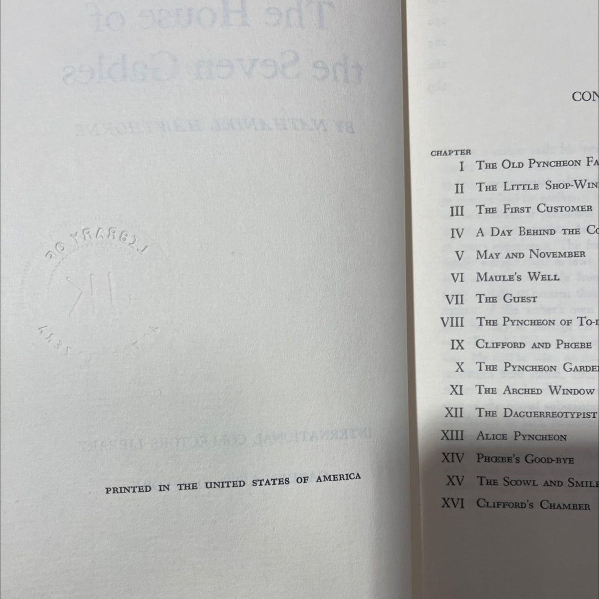 the house of the seven gables book, by nathaniel hawthorne, 1970 Leather, Vintage image 3