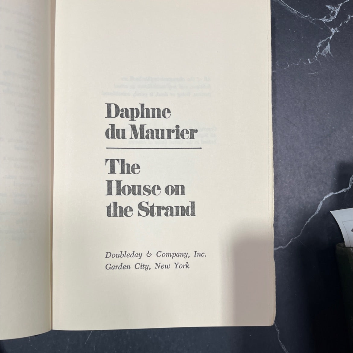 the house on the strand book, by Daphne du Maurier, 1969 Hardcover image 2