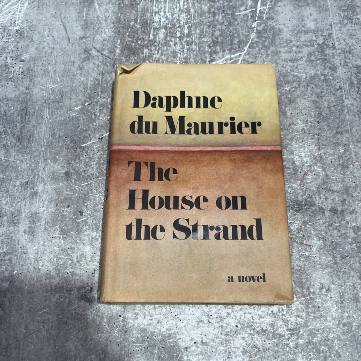 the house on the strand book, by daphne du maurier, 1969 Hardcover image 1