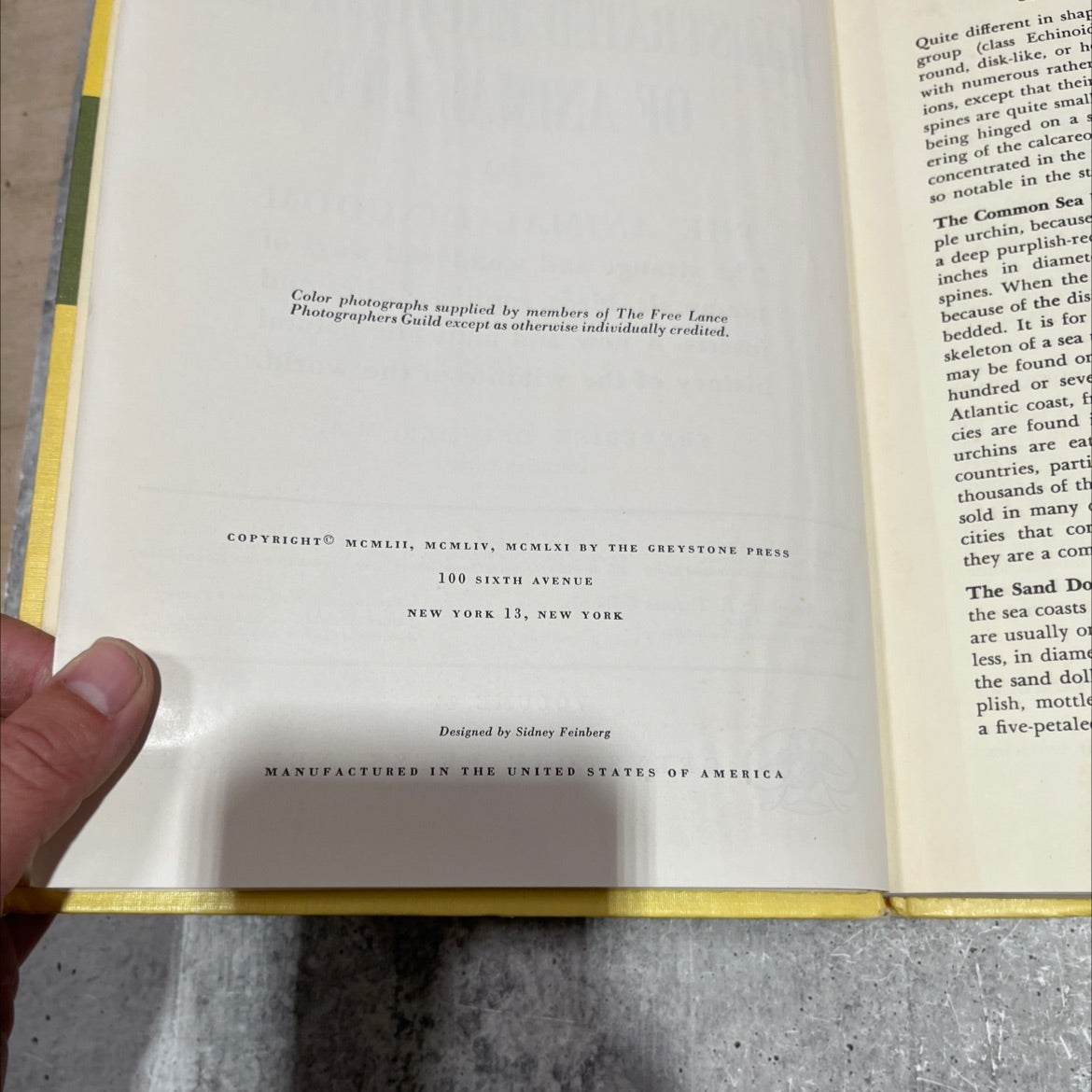 the illustrated encyclopedia of animal life the animal kingdom book, by frederick drimmer, m.a., 1961 Hardcover image 3