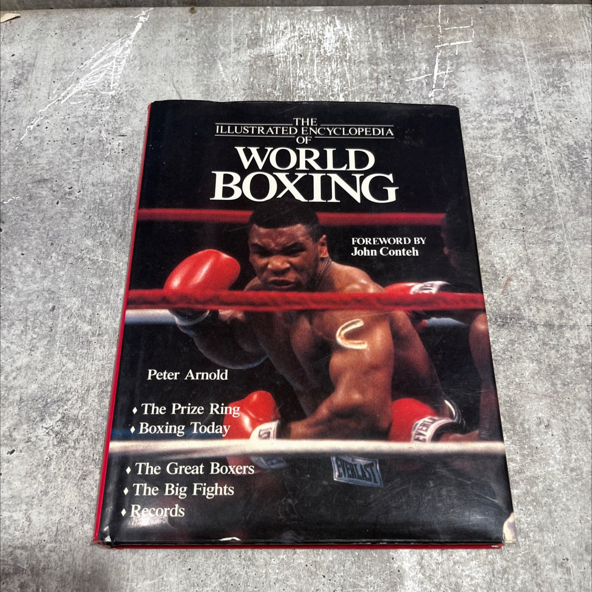 the illustrated encyclopedia of world boxing book, by Peter Arnold, 1989 Hardcover image 1