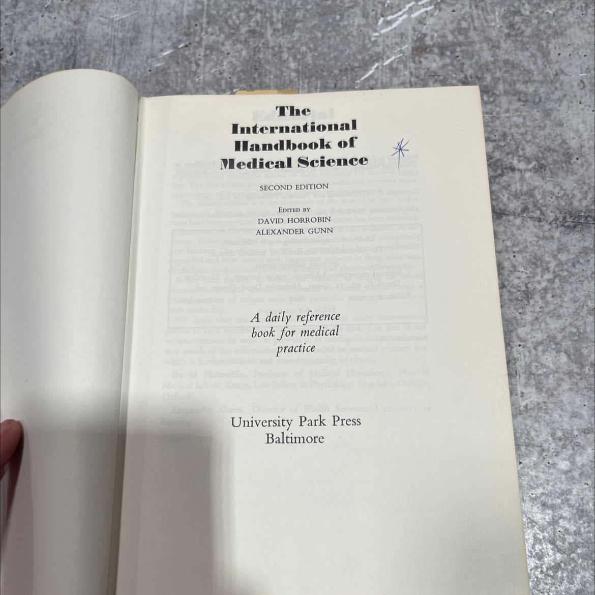 the international handbook of medical science book, by david horrobin, alexander gunn, 1972 Hardcover image 2