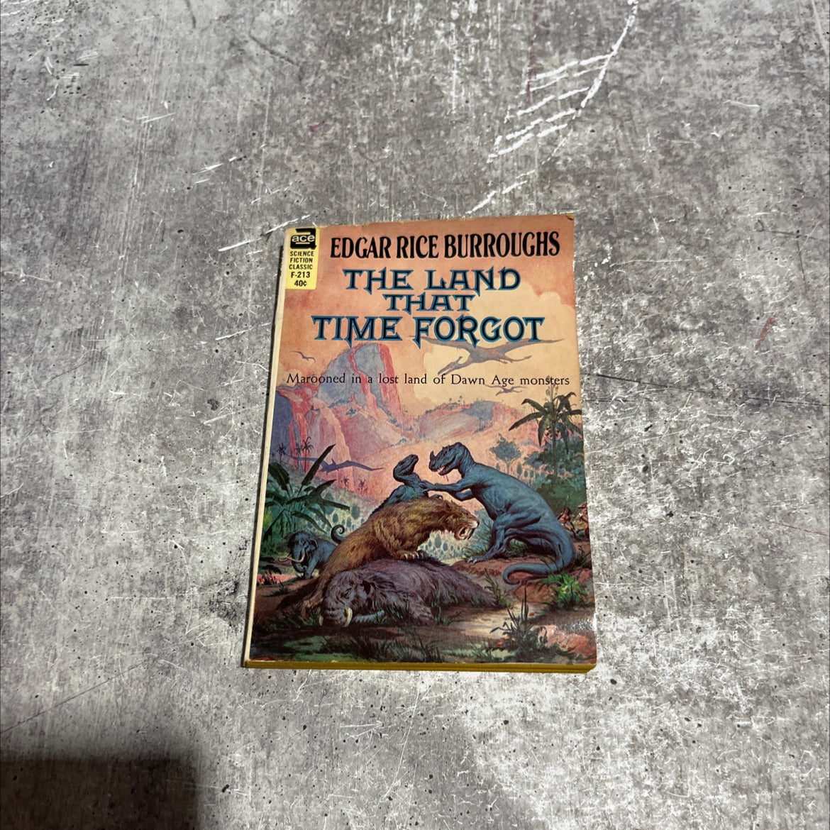 the land that time forgot book, by edgar rice burroughs, 1970 Paperback image 1