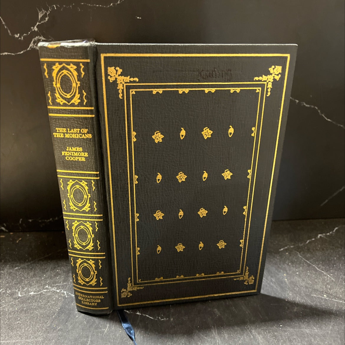 the last of the mohicans book, by James Fenimore Cooper, 1970 Leather image 1