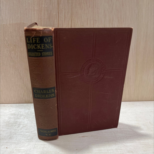 the life of charles dickens and favorite stories book, by unknown, 1970 Hardcover, Antique image 1