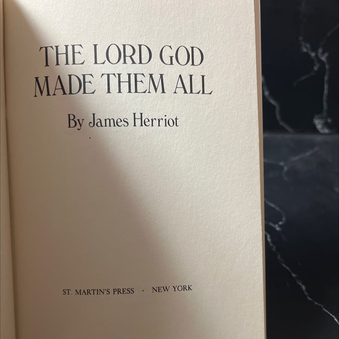 the lord god made them all book, by James Herriot, 1981 Hardcover image 2