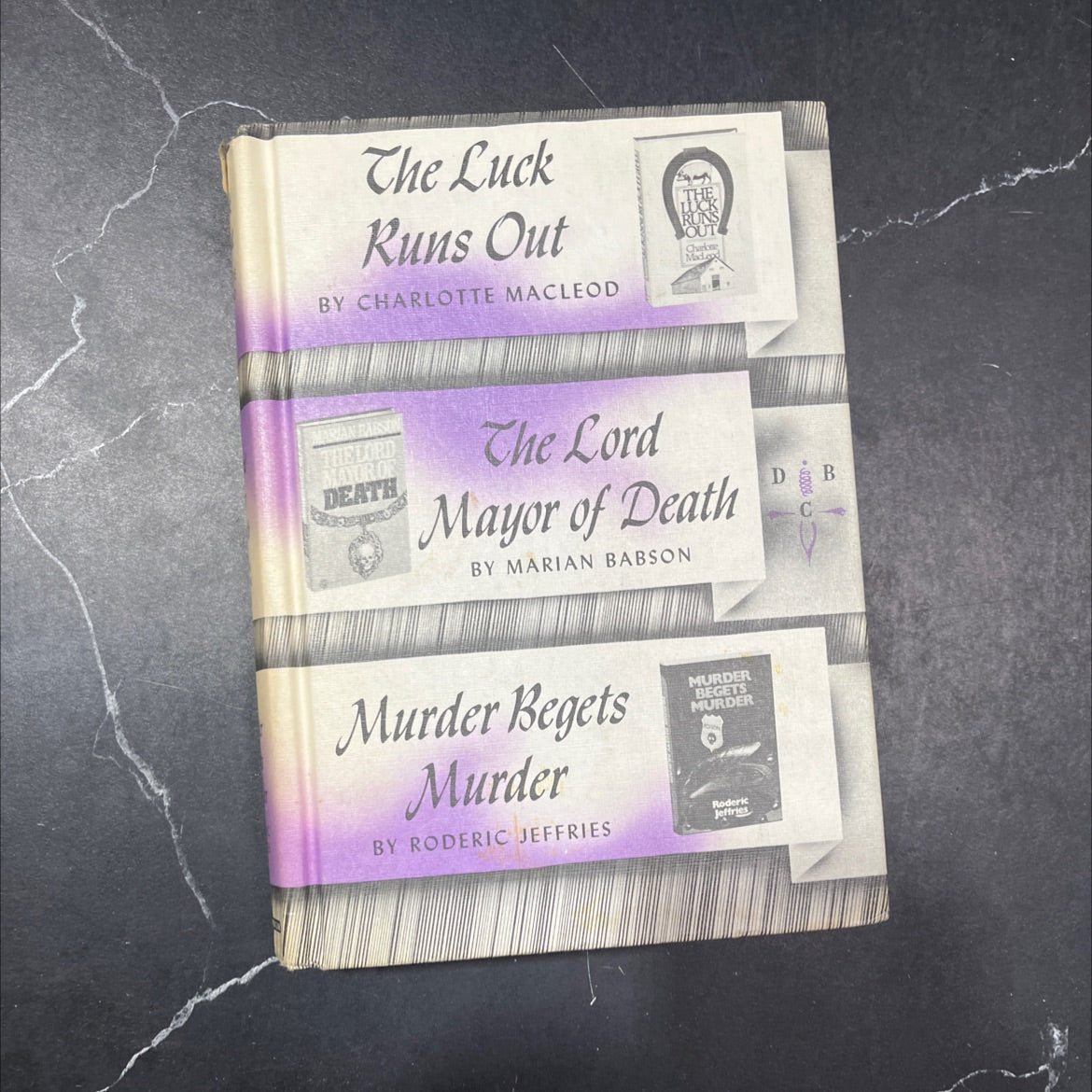 the luck runs out book, by charlotte macleod, 1979 Hardcover image 1