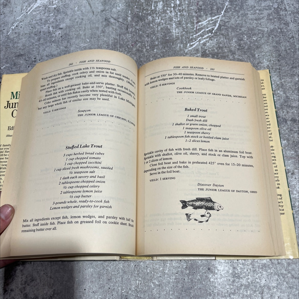 the midwestern junior league cookbook book, by ann seranne, 1978 Hardcover image 4