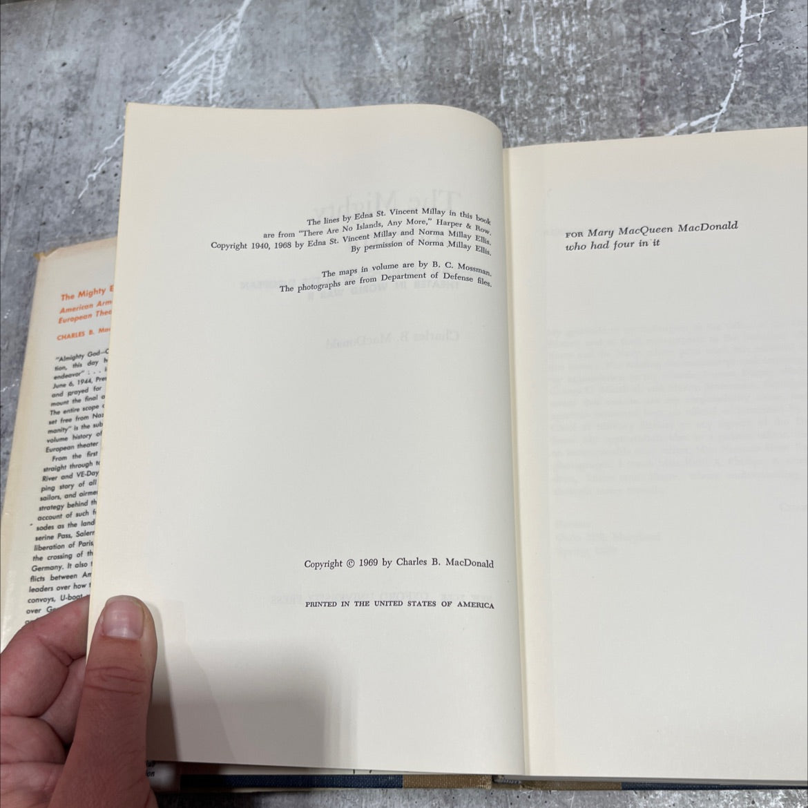 the mighty endeavor american armed forces in the european theater in world war ii book, by charles b. macdonald, 1969 image 3