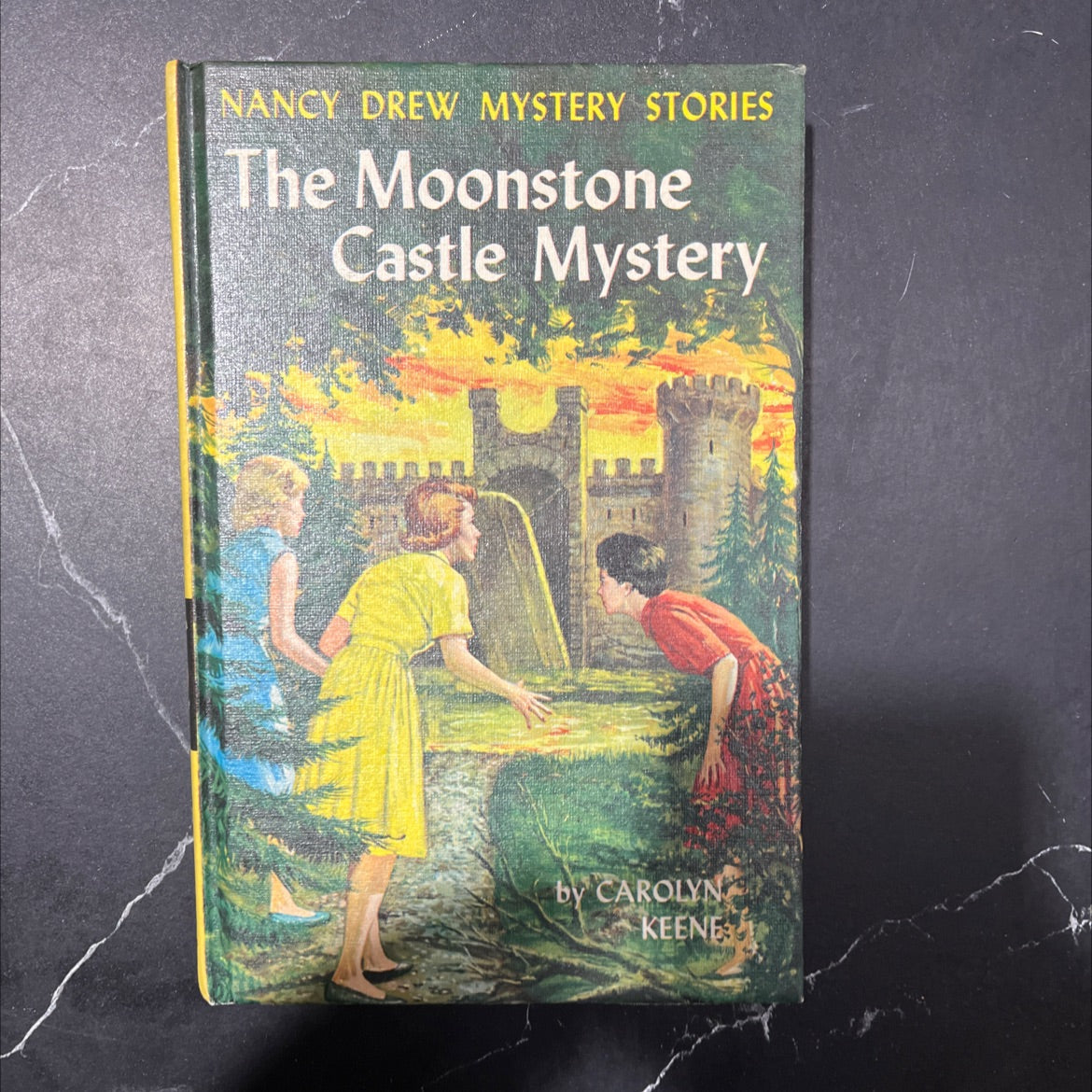 the moonstone castle mystery book, by carolyn keene, 1968 Hardcover image 1