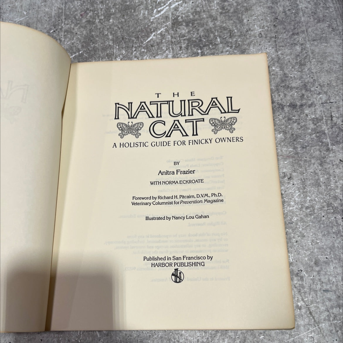 the natural cat a holistic guide for finicky owners book, by Anitra Frazier with Norma Eckroate, 1981 Paperback image 2