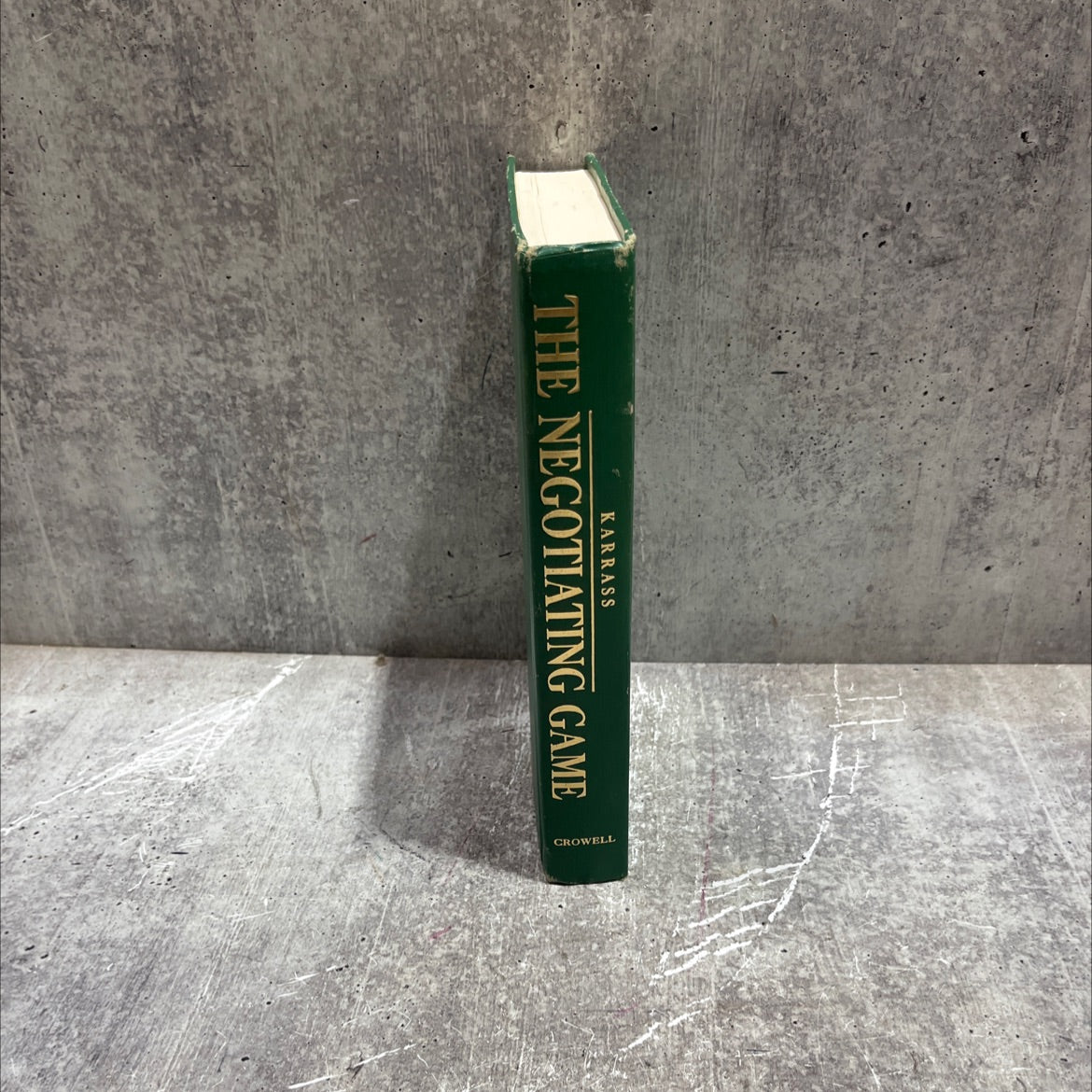 the negotiating game book, by chester l. karrass, 1970 Hardcover image 4