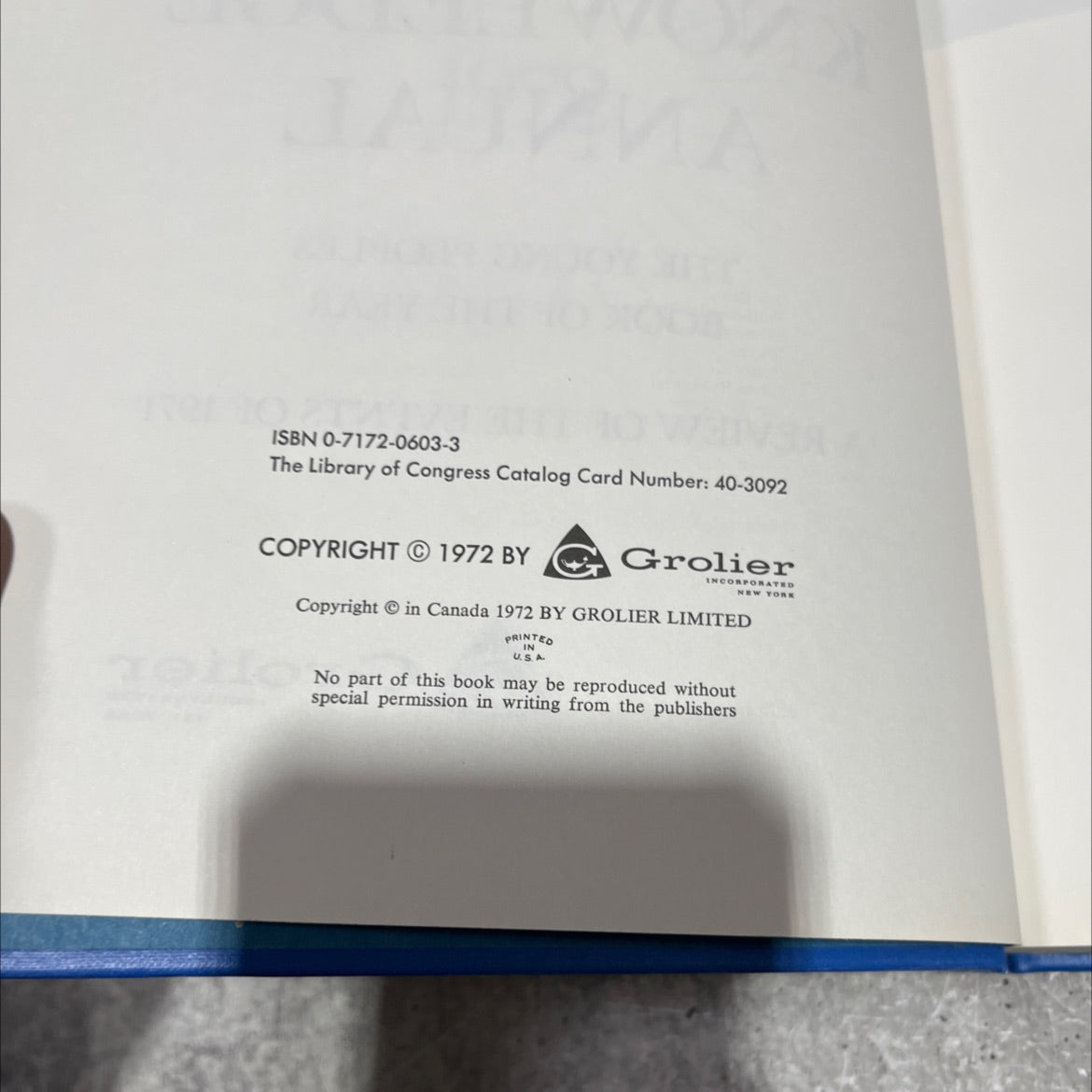 the new book of knowledge annual the young peoples book of the year a review of the events of 1971 book, by grolier image 3