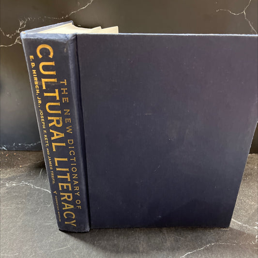 the new dictionary of cultural literacy book, by e. d. hirsch, jr., joseph f. kett, james trefil, 2002 Hardcover image 1