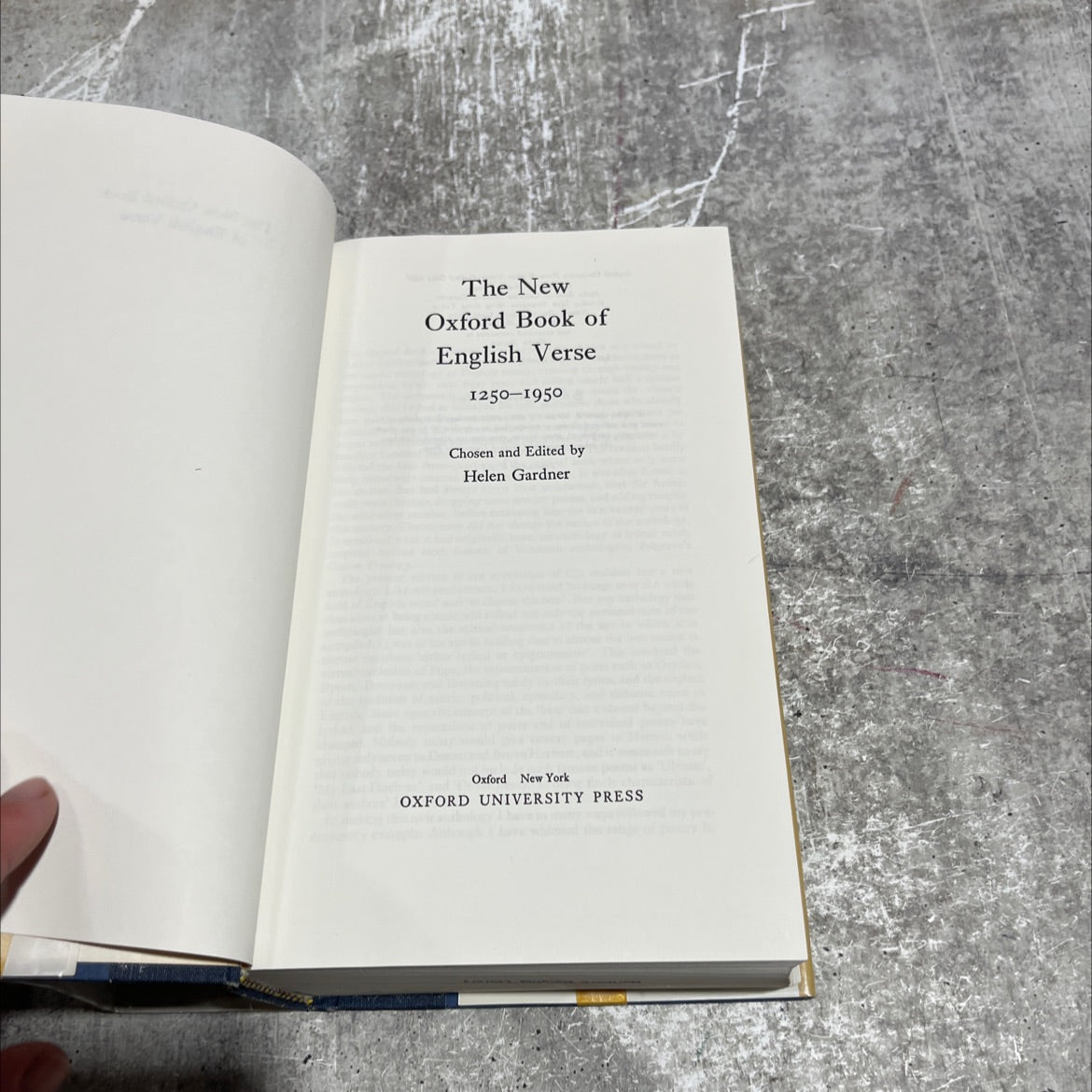 the new oxford book of english verse 1250-1950 book, by helen gardner, 1972 Hardcover image 2
