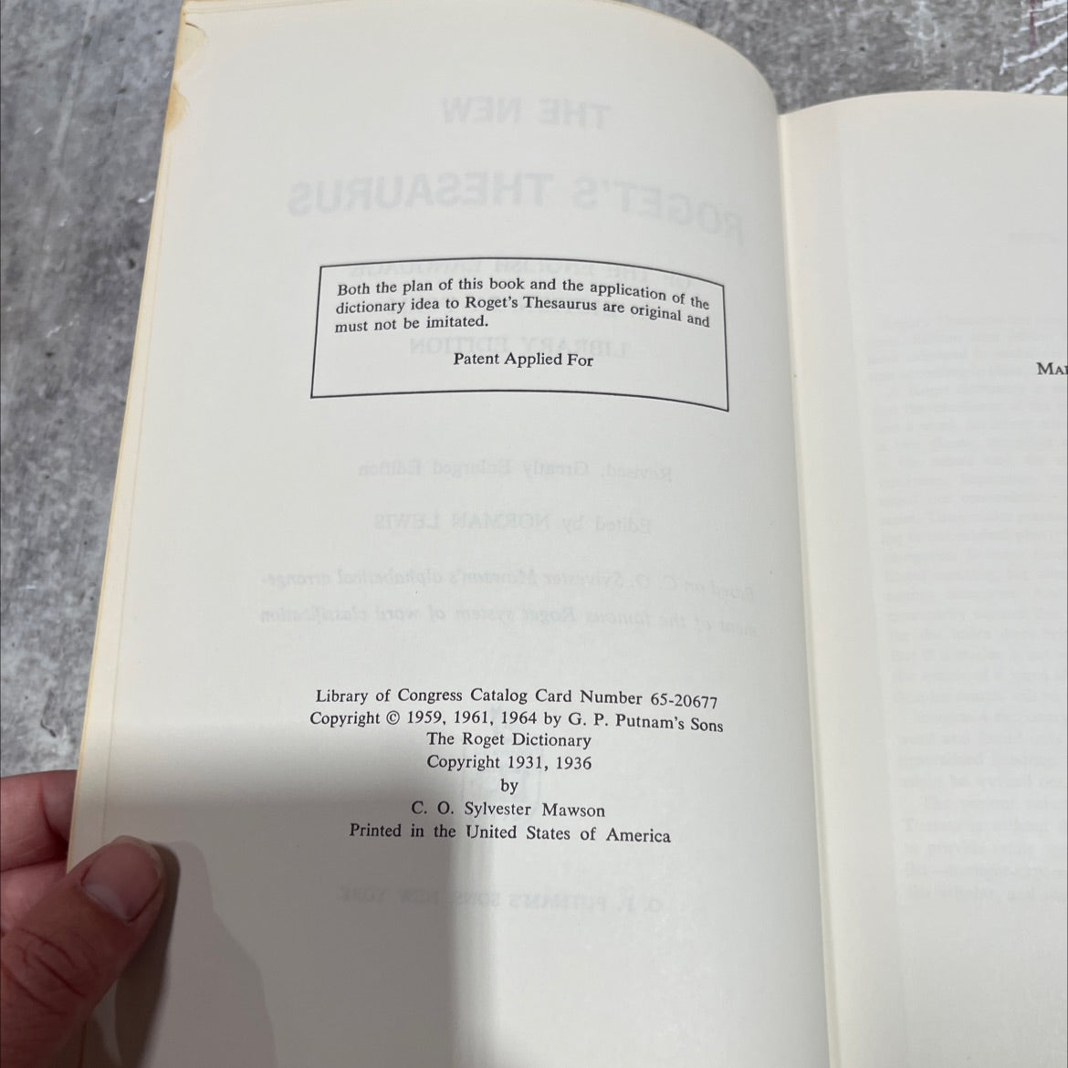 the new roget's thesaurus of the english language in dictionary form library edition book, by norman lewis, 1964 image 3