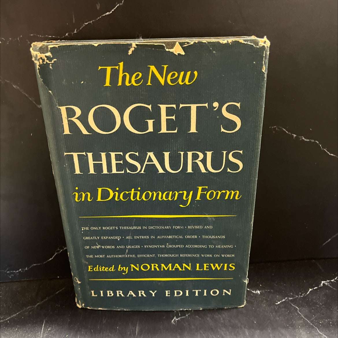 the new roget's thesaurus of the english language in dictionary form book, by norman lewis, 1964 Hardcover image 1