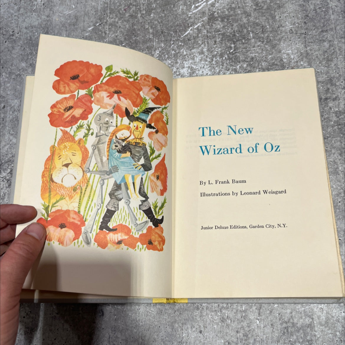 the new wizard of oz book, by l. frank baum, 1944 Hardcover image 2