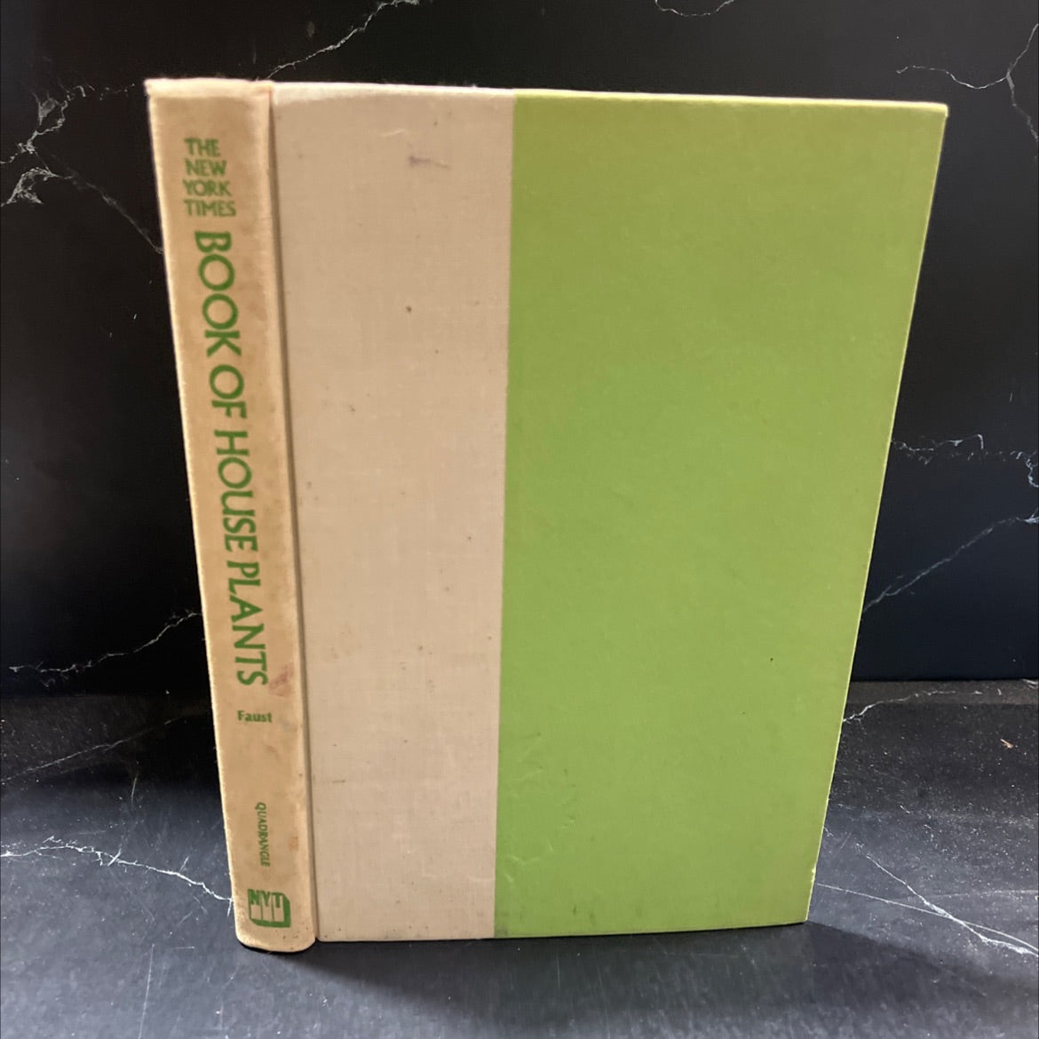 the new york times book of house plants book, by unknown, 1973 Hardcover image 1