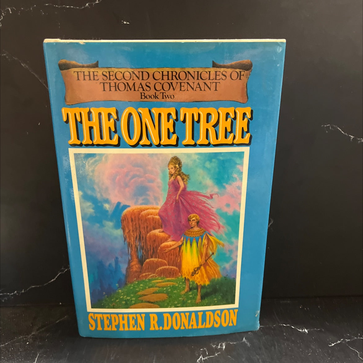 the one tree book, by Stephen R. Donaldson, 1982 Hardcover image 1